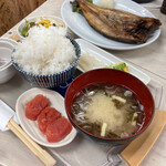 Gannen - 礼文産真ホッケ開き焼定食¥980。たらこ¥200。