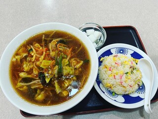 龍鳳 - サンマー麵と半チャーハン