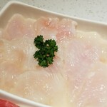 海底撈火鍋 - 白身魚のアップ