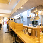 麺屋 九兵衛 - 内観