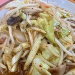 中華料理 喜楽 - 豚肉とキムチの野菜炒め 接写。