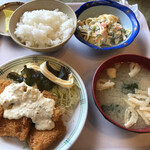 四日市港 第二船員会館 - ザ・定食