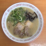 麺ズ赤のれん - ラーメン　　　※単品なら530円