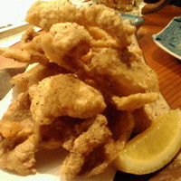 焼鶏あきら 中目黒本店 - 鶏皮せんべい