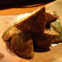 焼鶏あきら 中目黒本店 - アボカドバター焼