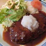 汎玖 - しっかり弾力のあるハンバーグ