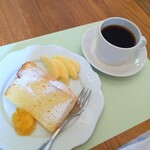 カフェギャラリー　草 - ■自家製シフォンケーキ■コーヒー