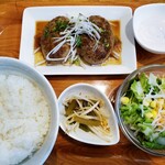 Hinomachi Shokudou - ハンバーグランチ(ドリンクバー付き)