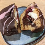 ハッピーベリー - ショコラベリー（カット）