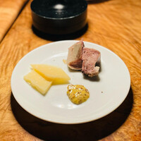 カルネジーオ イースト - お通し