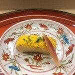 赤坂 菊乃井 - 昼懐石１３３１０円。からす鰈菜の花焼き。ジューシーな焼き上がりのからす鰈が、味噌と黄身ともマッチしています（╹◡╹）（╹◡╹）