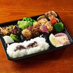 fried Bento (boxed lunch)