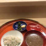 赤坂 菊乃井 - 昼懐石１３３１０円。甘鯛御飯、茸すり流し。甘鯛の旨味たっぷりの御飯、ポルチーニやトリュフの香りを楽しむすり流しと、相性も良かったです（╹◡╹）（╹◡╹）
