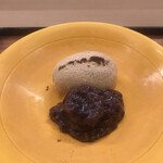 赤坂 菊乃井 - 昼懐石１３３１０円。はったい粉アイスクリームと粒あん。白玉抜きでお願いしました。ない方が美味しいのか、味覚が変わったのか、とても美味しくいただきました（╹◡╹）