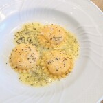 La Brianza - オマール海老ホタテ真鯛のラビオリ発酵バターとケシの実ソース。