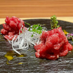 柳橋焼にく わにく - 神戸ビーフのユッケ