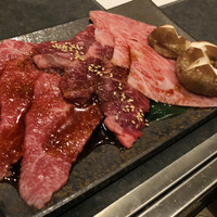 個室焼肉ITADAKI 馬車道 - 