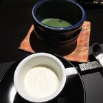 焼肉 牛印 - 白いコーヒーゼリー