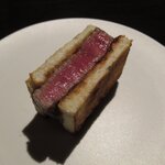 焼肉 牛印 - 肉がとろけるサンド