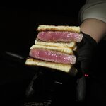 焼肉 牛印 - 宙に浮くサンド