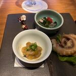 イムリ - 和食の前菜はタコやカキ、塩辛といった海の幸でした。
 