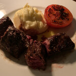 THE BELCOMO - THE BELCOMO(バベットステーキ チミチュリーソース)