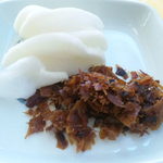 大松食堂 - 無料の漬物と おかか