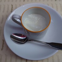 ワキヤ 一笑美茶樓 - 杏仁豆腐