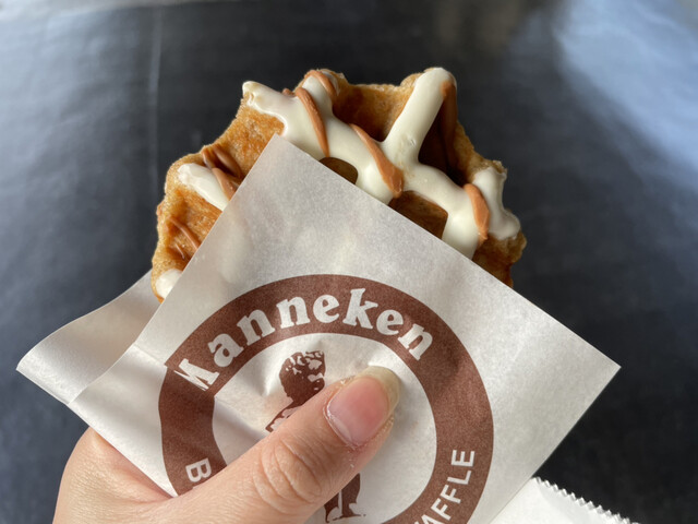 Manneken Keihan Karisono Eki Ten photo 5