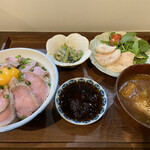 ハチガツヨウカ - 