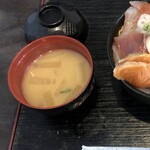 Sushi Yuu - 海鮮丼