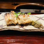 比良山荘 - ◆天然鰻の筒焼き
      ◎実山椒、木の芽、煮蕗の薹を添えて