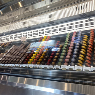 ル・プティ・ボヌール_2