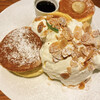 Pancake & Steakhouse Gatebridge Cafe 江の島店