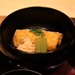 銀座 稲葉 - 鶏団子と筍を薄揚げに詰めた炊き合わせ