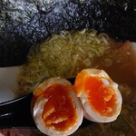 Ramen Hachi - 味玉オープン。とぅるとぅる美味しい。
