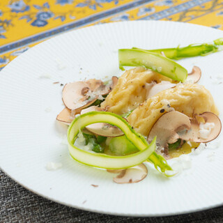 サルデーニャ島の料理×季節の九州産食材を使ったイタリア料理。