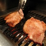 北海道焼肉 北うし - 知床産和牛シャトーブリアン炙り(耳付)