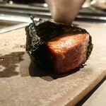 北海道焼肉 北うし - 知床産和牛シャトーブリアン手巻寿司