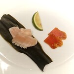 北海道焼肉 北うし - 知床産上ミノ昆布〆自家製カラスミ添