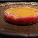 北海道焼肉 北うし - 知床産和牛サーロインユッケ