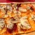 銀座シシリア - クリスピータイプのサクサクピザ。サラミが美味しい