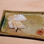 匠 進吾 - 北寄貝の炙り