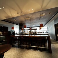 37 Steakhouse & Bar - 