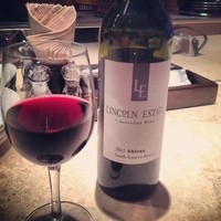 RIGOLETTO KITCHEN - ボトルオーダーのワイン。2500円。