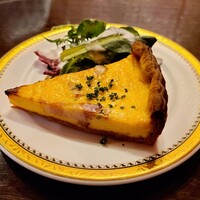 フレンチ ビストロ lemidi 桜木町 みなとみらい - キッシュ　こんなにフルッフルなキッシュは初めてでした