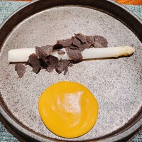 蒼 - フランス・ロワール産白アスパラガス　オランデーズソース　
                    オランデーズソースと白アスパラガスが合う^ ^