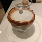 ル・マノアール・ダスティン - 地蛤と春野菜のココット焼き