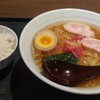 らーめん専家 羅妃焚 - 夏限定 冷たい醤油ラーメン(税込880円)とライス(税込150円)