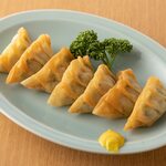 7 fried Gyoza / Dumpling